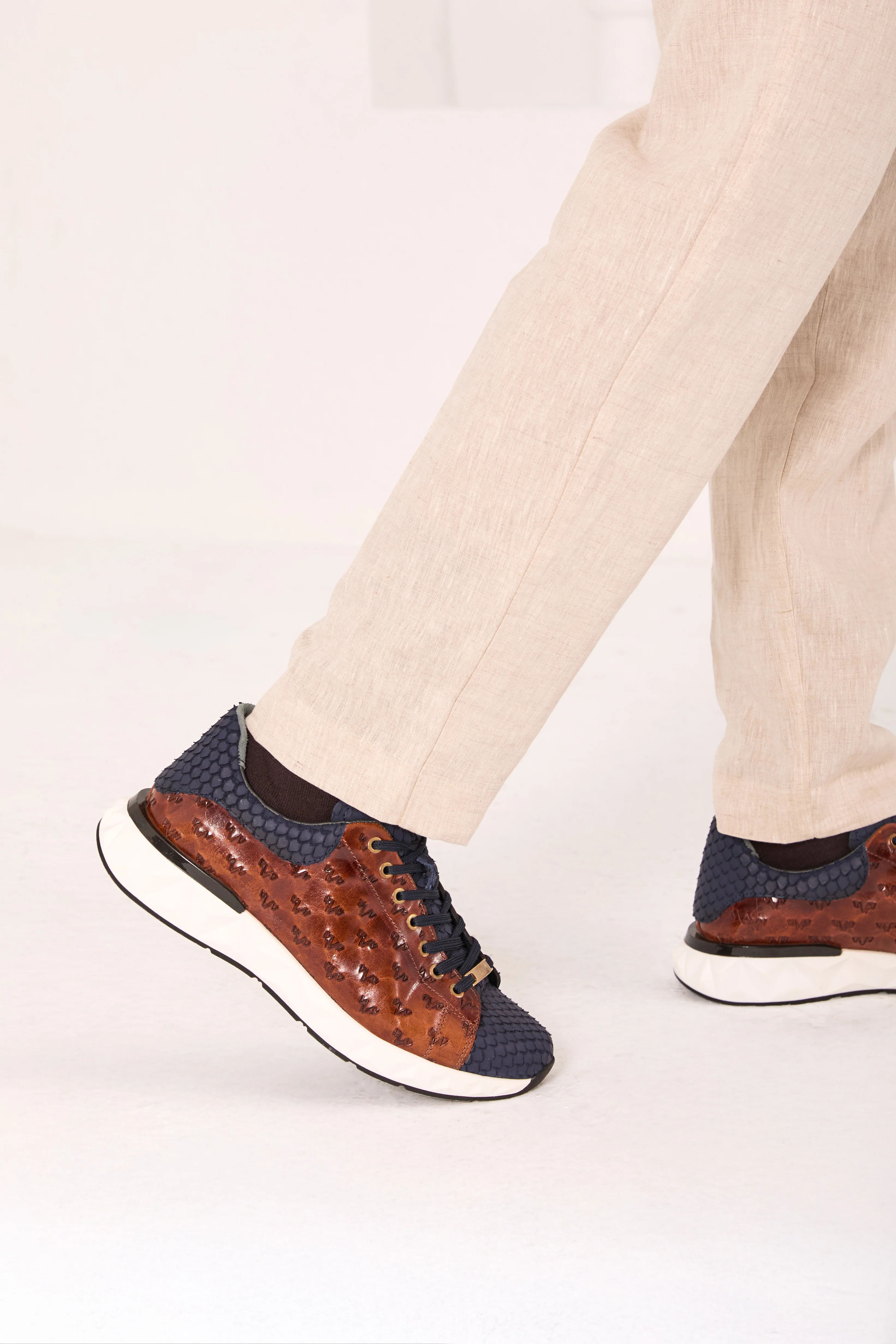The Caesars Navy & Tan Leather Men Sneaker - Image 22
