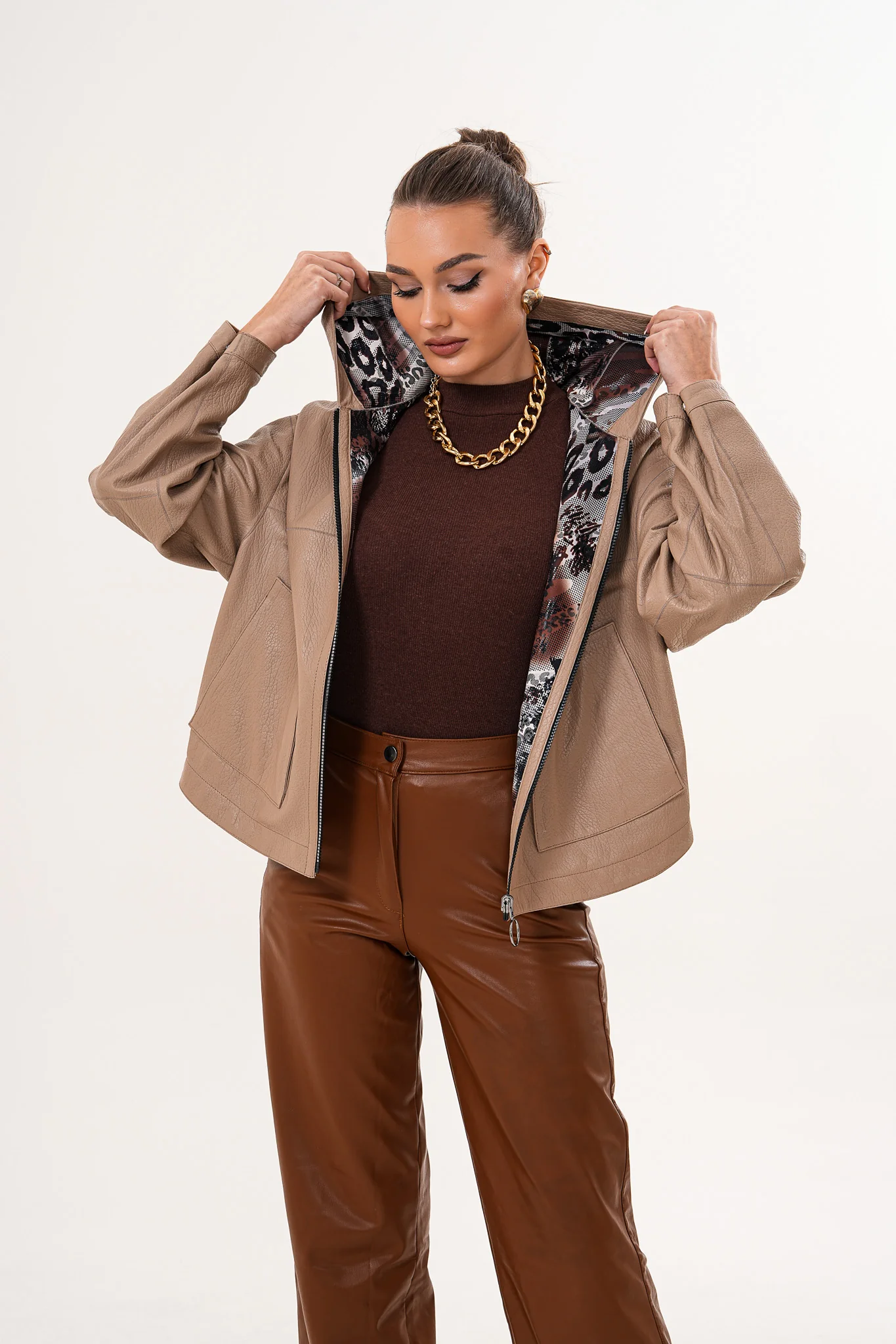 The Calyra Reversible Leather Women Jacket – Taupe - Image 8
