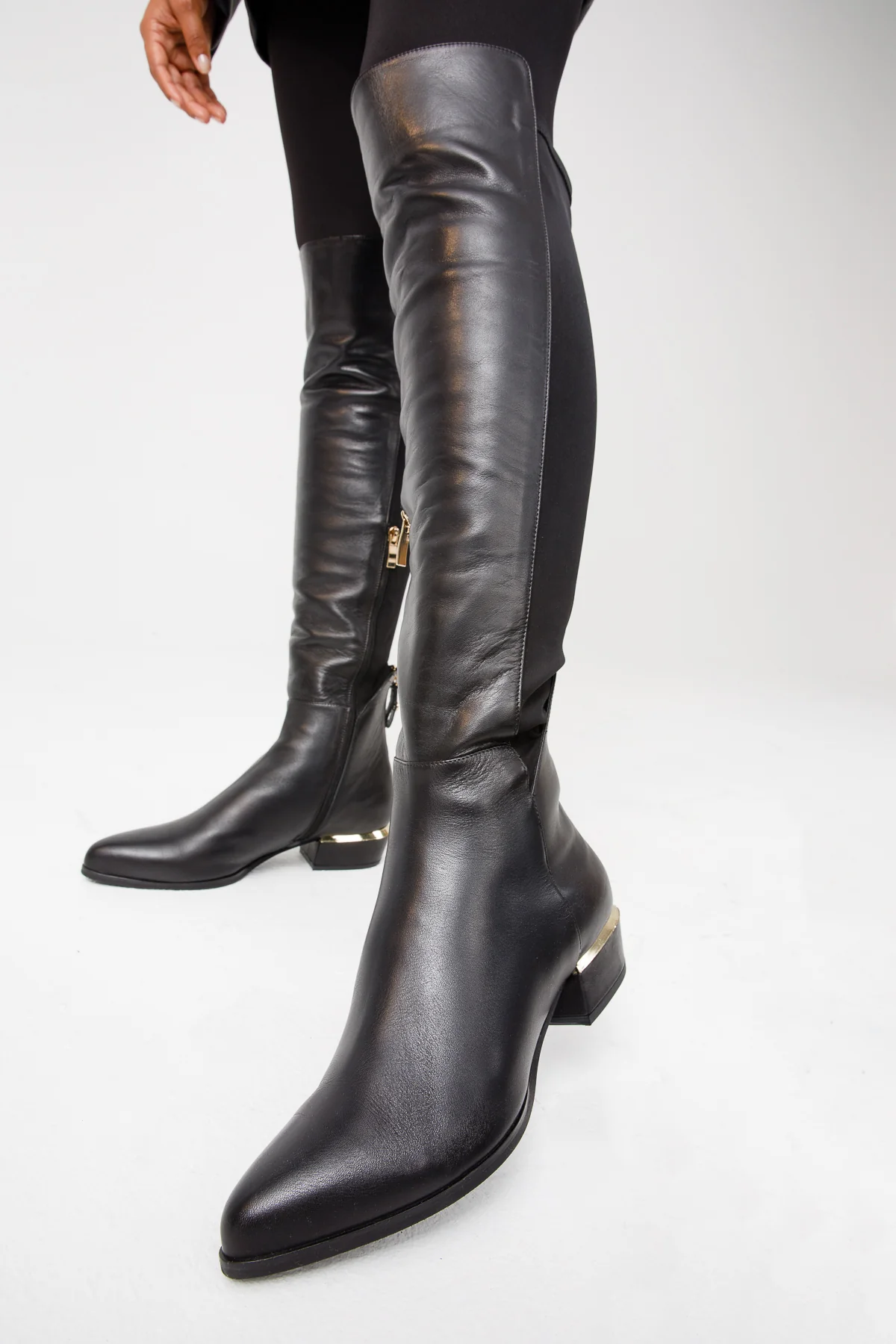 The Fairoks Black Leather Pointy Toe Knee High Women Boot - Image 10