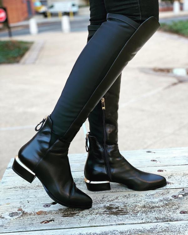The Fairoks Black Leather Pointy Toe Knee High Women Boot - Image 3