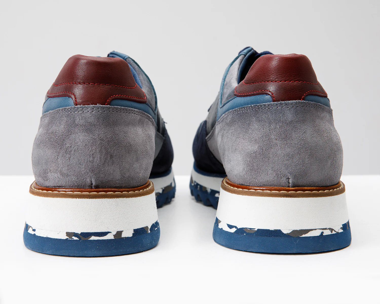 The Hoskova Navy Blue Leather Men Sneaker - Image 4