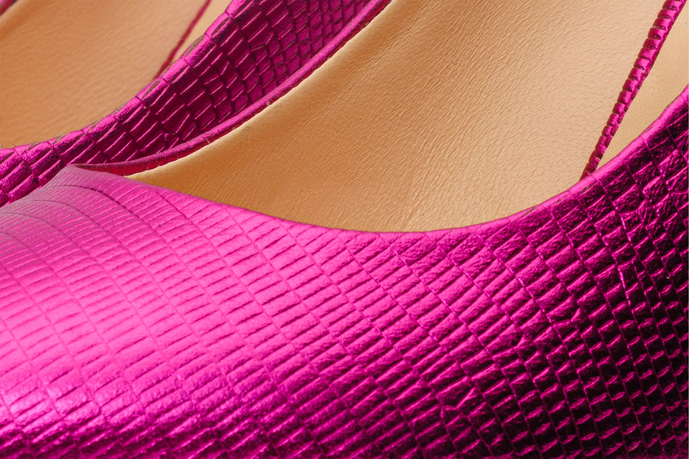 The Maple Fuchsia Leather Pump Fuchsia Sole Women Shoe - Image 5