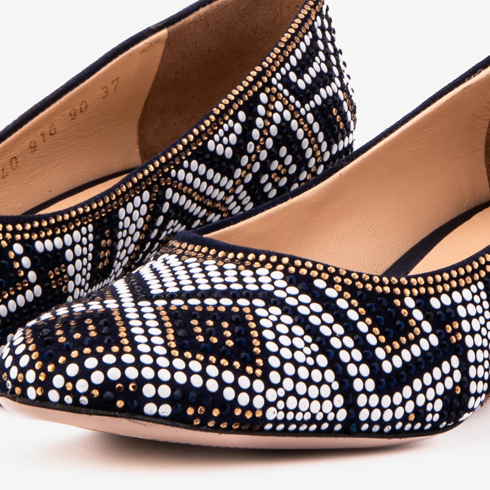 The Nampula Navy Crystal-Embellished Leather Women Pump - Image 4
