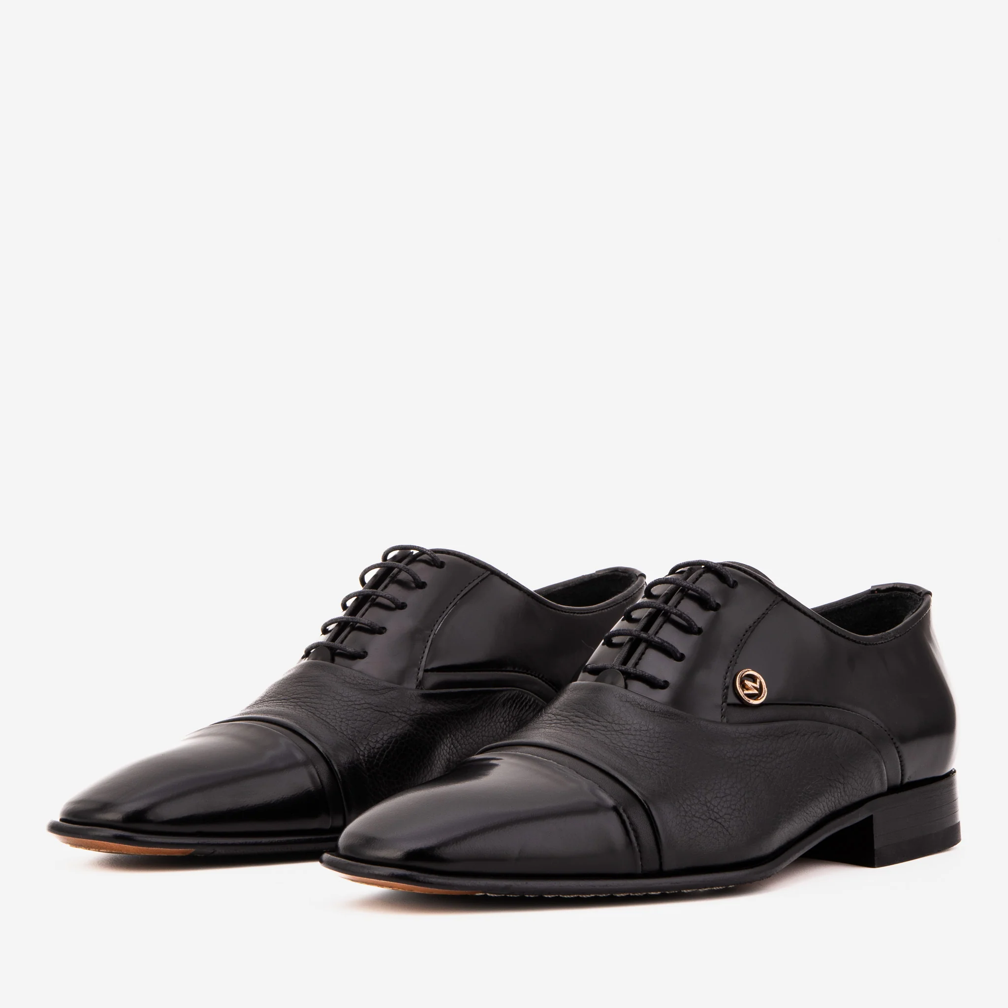 The Rockwell Handmade Black Leather Cap Toe Men Oxford Shoe - Image 2